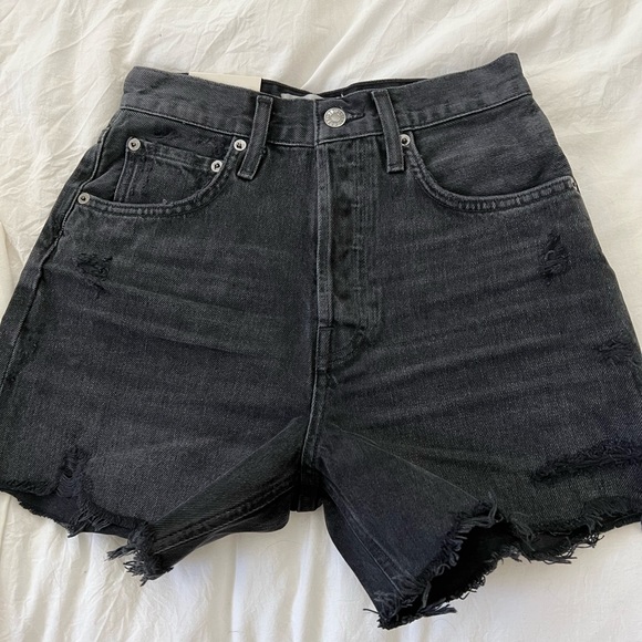 Agolde Riley Shorts - Picture 2 of 4